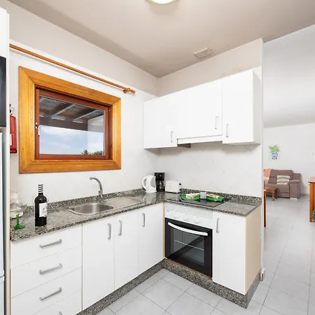 La Isla Вілла Плайя-Бланка