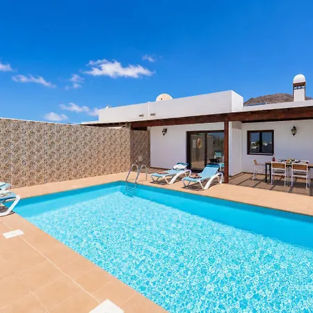 La Isla Villa