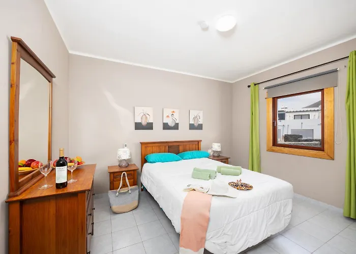 فيلة La Isla بلايا بلانكا